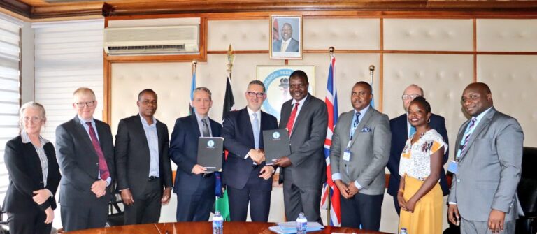 Gdc_R1nWIAAO88Z-768x335